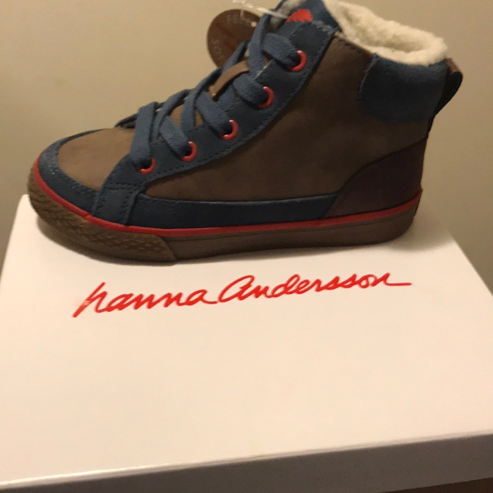 Boys Hanna Anderson shoes